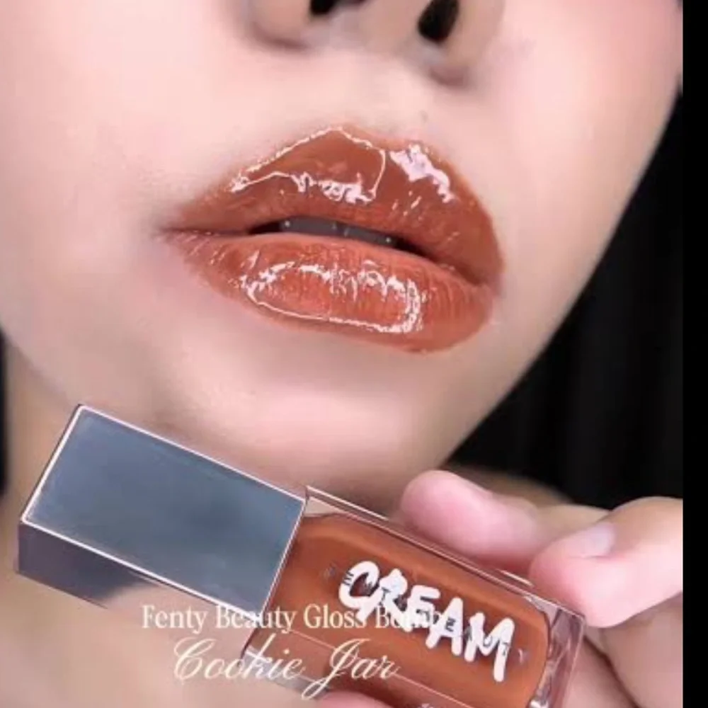 ❤️🍭 Fenty Cookie Jar Gloss Bomb Cream